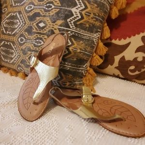 Sandal buckle